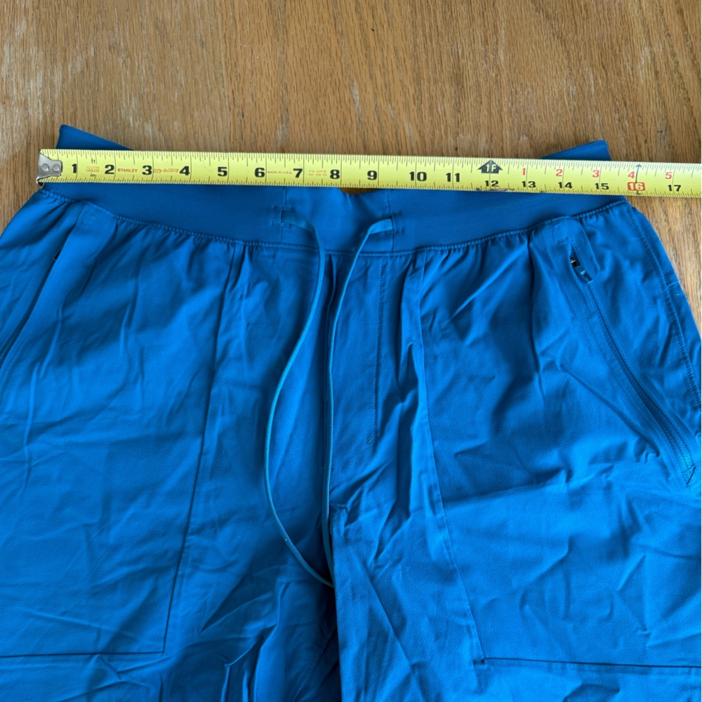 Lululemon Mens License To Train Linerless Short Size L Blue Athletic Workout - Picture 12 of 12